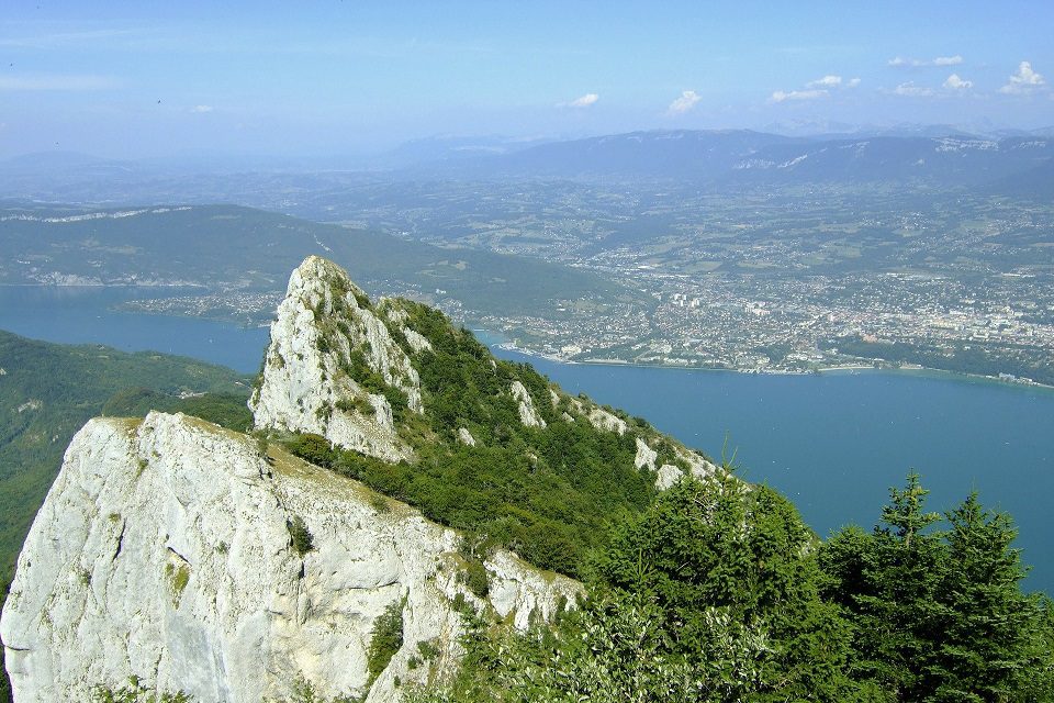 team building savoie lac du bourget